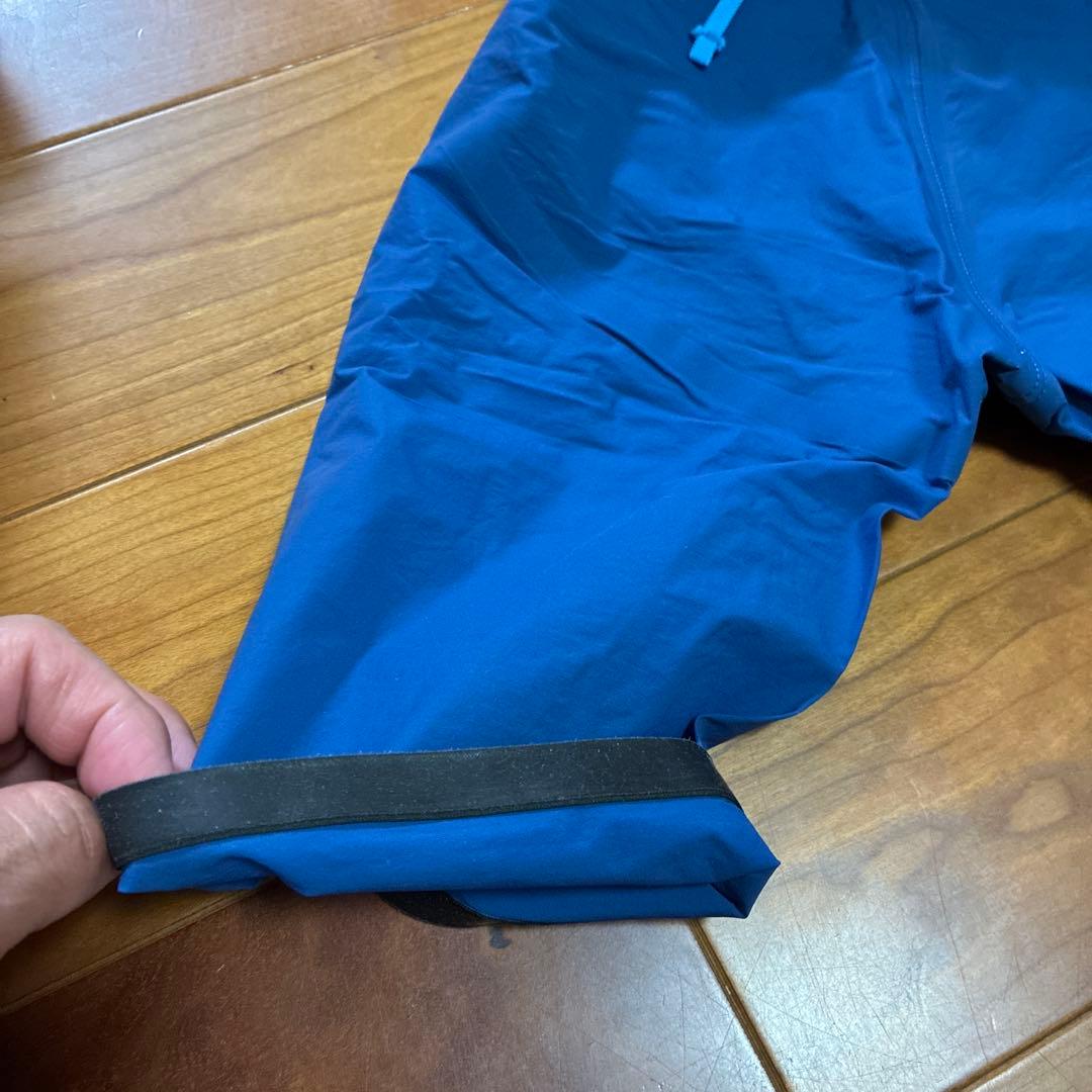 arena 競泳水着 青色 ドローストリング付き