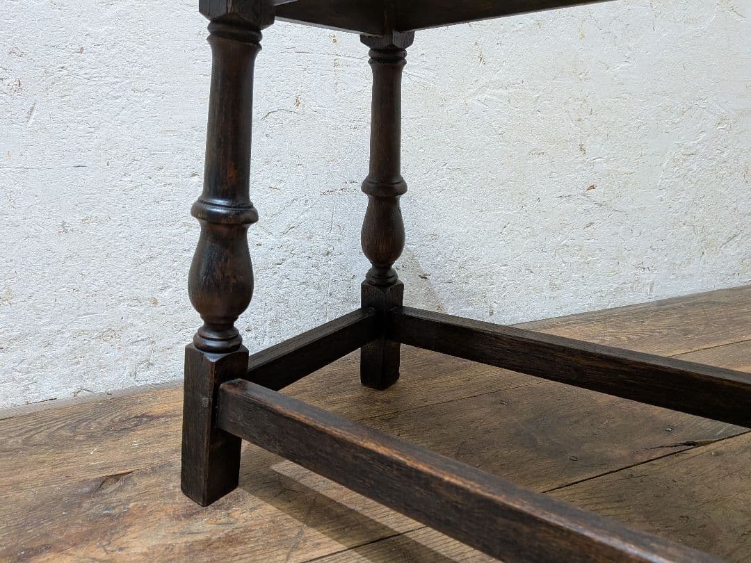 1130 イギリスアンティーク　コーヒーテーブル　カフェ　オケージョナル　英国