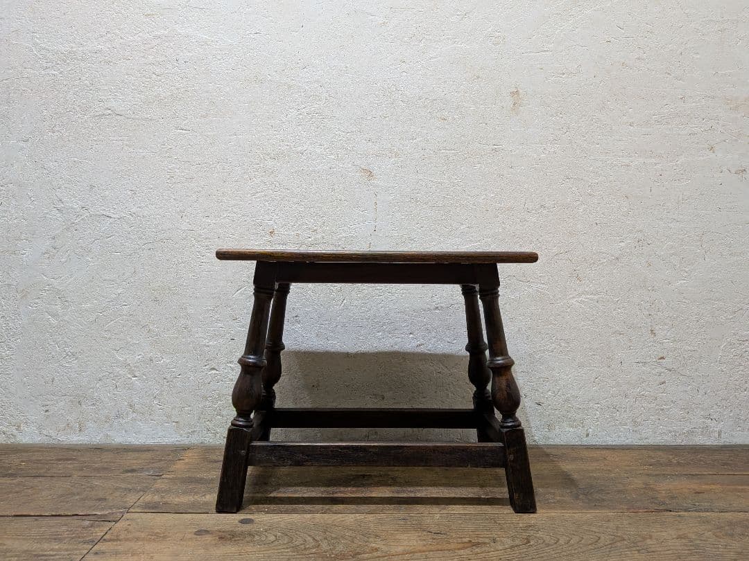 1130 イギリスアンティーク　コーヒーテーブル　カフェ　オケージョナル　英国