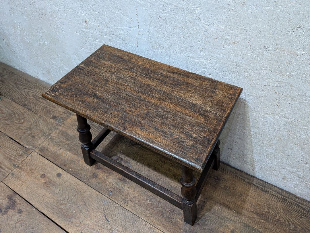 1130 イギリスアンティーク　コーヒーテーブル　カフェ　オケージョナル　英国