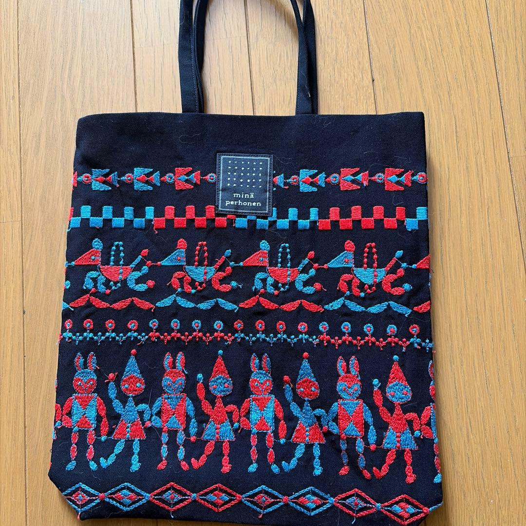 minä perhonen 刺繍トーストバッグ　fun