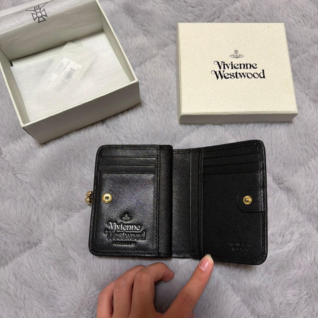 Vivienne Westwood ヴィヴィアン　二つ折り財布　がま口