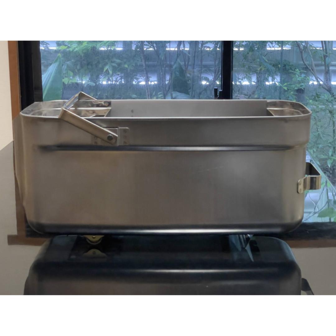 【未使用】ステンレス業務用フライヤー用 油缶・コシ網 2個セット