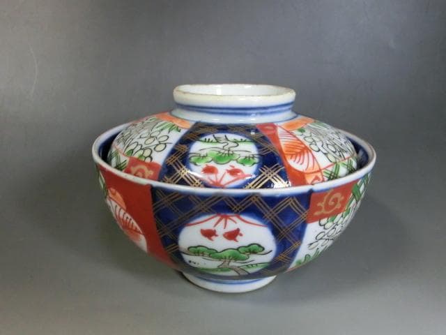 蓋茶碗■赤絵色絵 古伊万里 窓松竹梅 18客 蓋物 蓋碗 窓唐草図 時代物 骨董