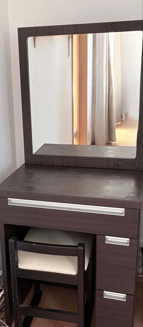 ダークブラウン ドレッサー・鏡台 引き出し付き 板文家具 ドレッサー