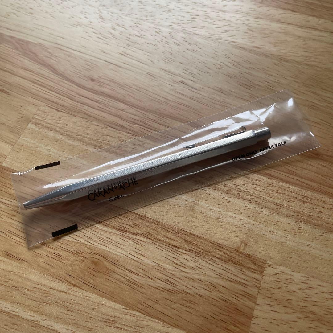 エクリドール　シェブロン　カランダッシュ　ボールペン ロゴ入り