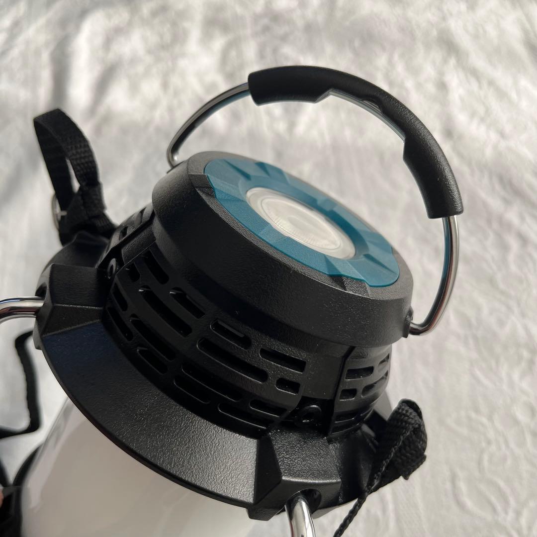 【極美品/使用回数3回】【定価18810】マキタ充電式ランタンラジオ MR054