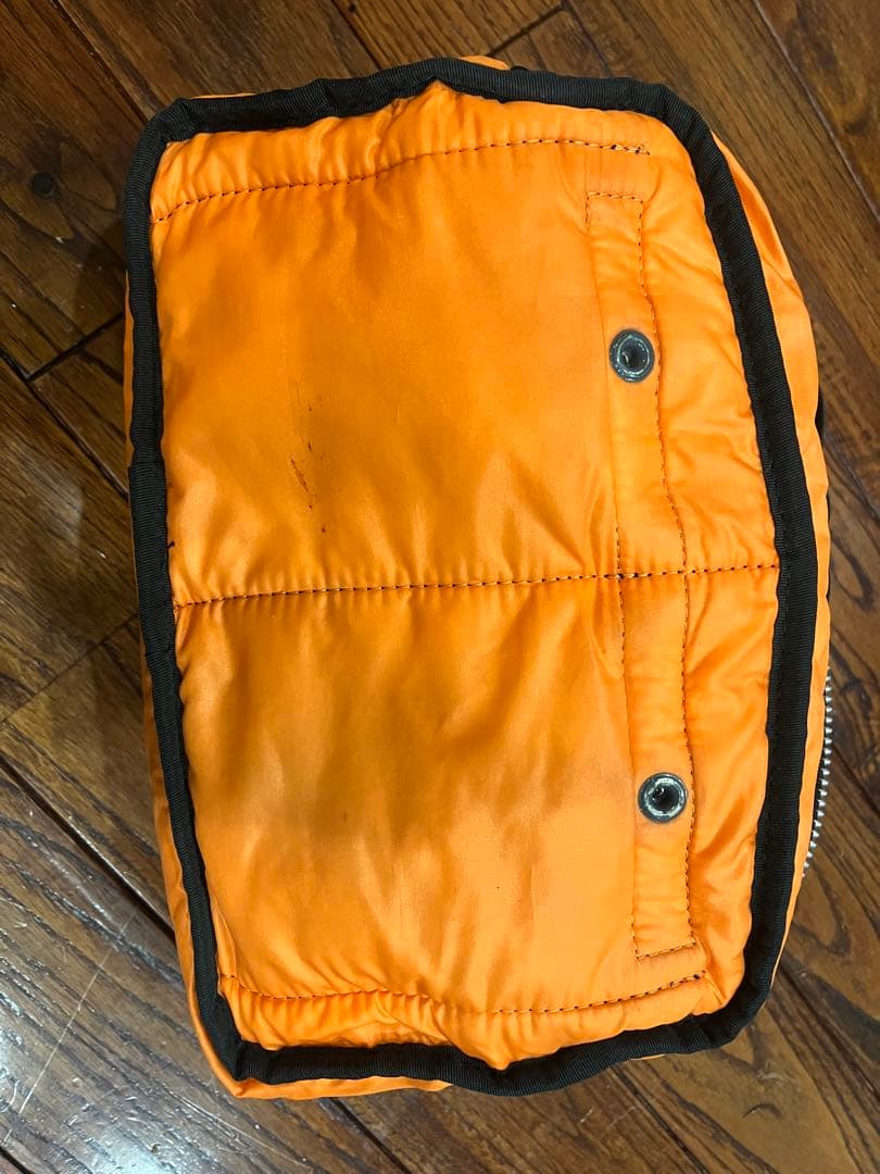 ブ*ー様 ポーター　タンカー　ボディバック