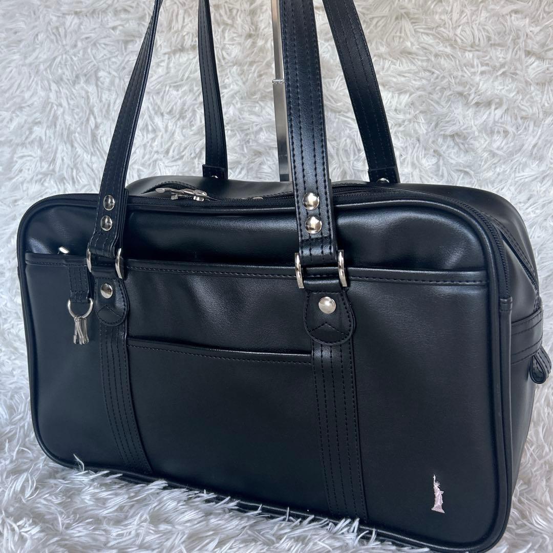 極美品！EASTBOY イーストボーイ スクールバッグ 刺繍ロゴ 合皮 ブラック