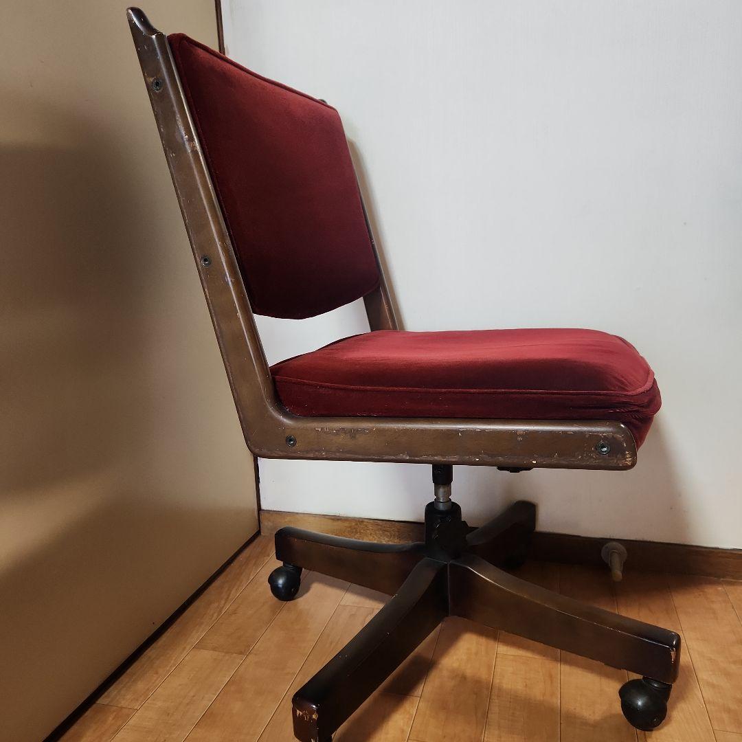 カリモク コロニアルモケット赤 ベルベット 回転椅子　ヴィンテージ