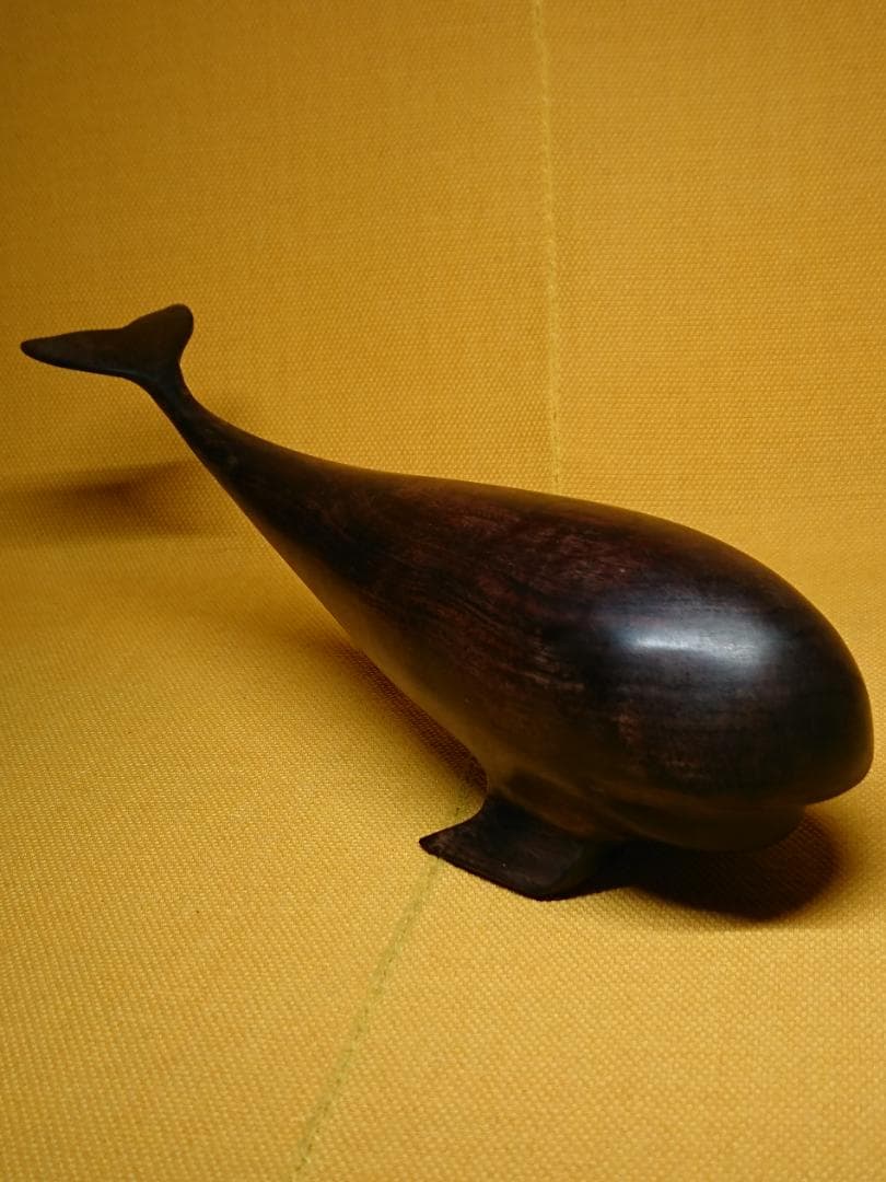 【美品】サカナ　クジラ　鯨　木彫　置物　インテリア　工芸品　美術品　A1232