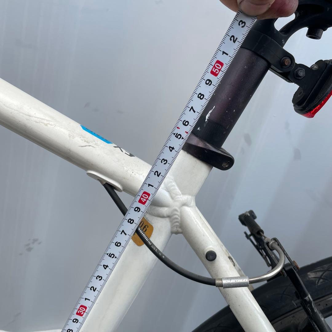 クロスバイク FX7.4 身長165-175cm 定価8.8万円 ホワイト