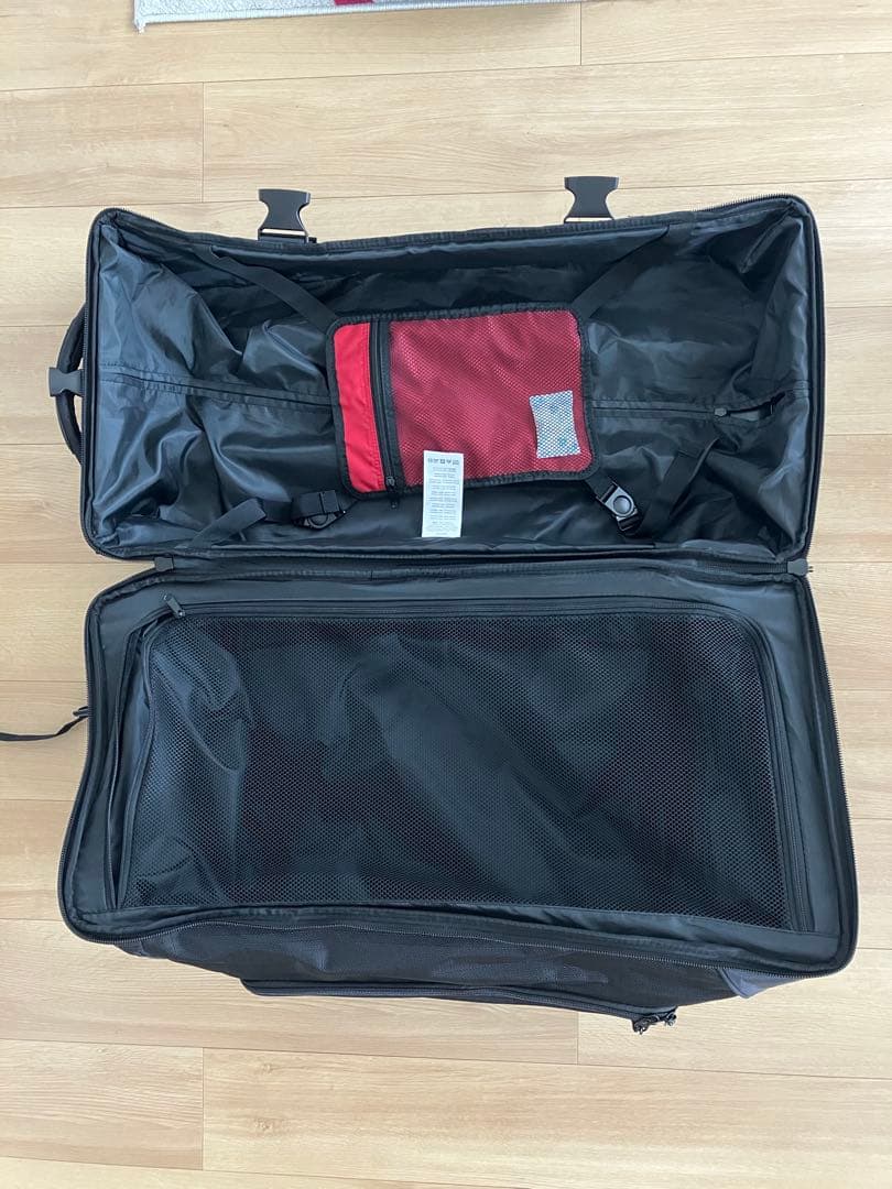 ⭐︎新品・未使用　AMAZON 大容量 ブラック キャリータイプバッグ