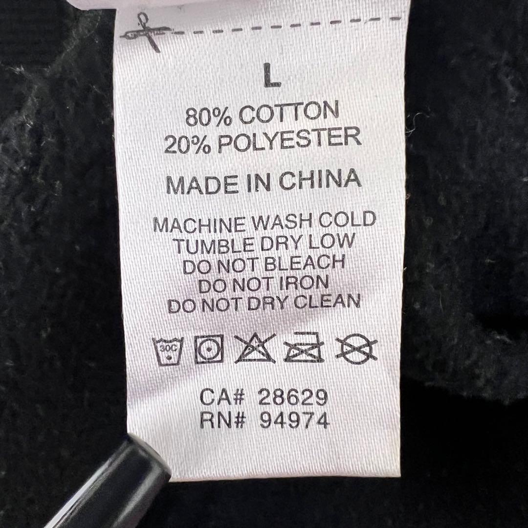 『超人気』　ステューシー　パーカー　パイル刺繍ロゴ　アーチロゴ　ブラック　【L】