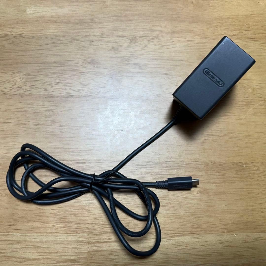 【美品】Nintendo Switch Lite ポケモンモデル