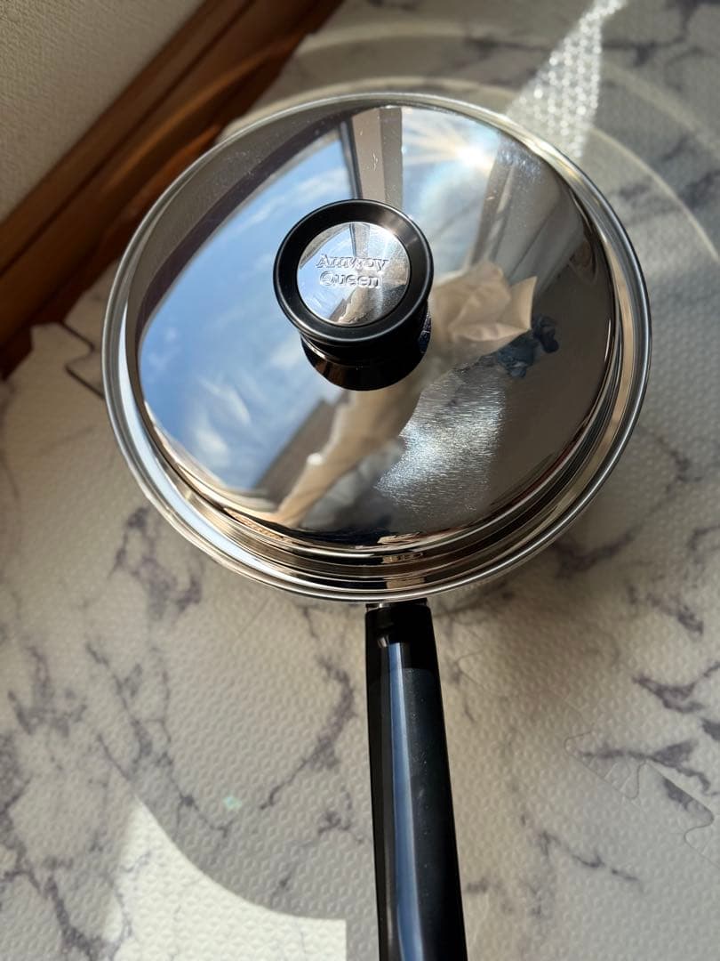 IH対応　アムウェイ　Amway 新品未使用　クイーンクック　大ソースパン