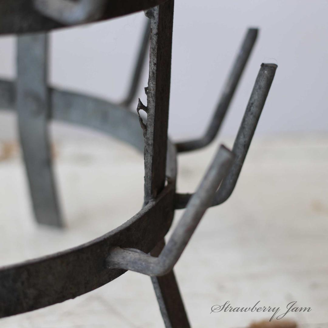 L2610-247 英国アンティーク ガーデニング アイアン ボトルラック