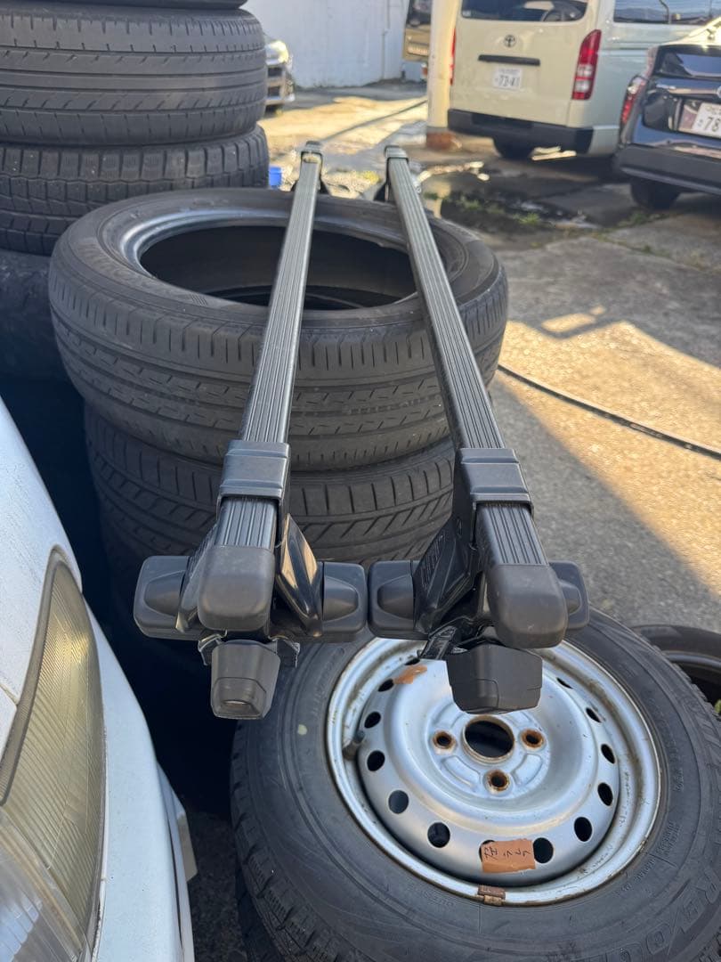 アウディA1 innoルーフバーキャリア