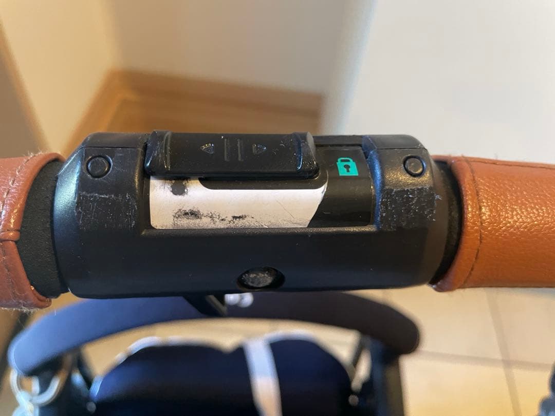 【早い者勝ち❣】コンビ メチャカルハンディオート4キャス compact HG