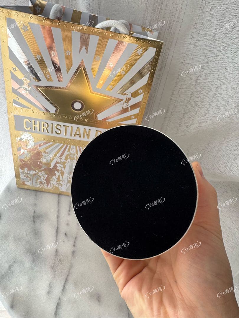 Dior 2025 VIP限定 スノードーム 希少／記念日ギフト