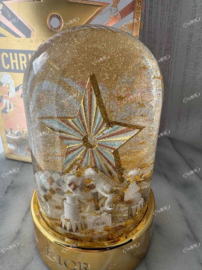 Dior 2025 VIP限定 スノードーム 希少／記念日ギフト