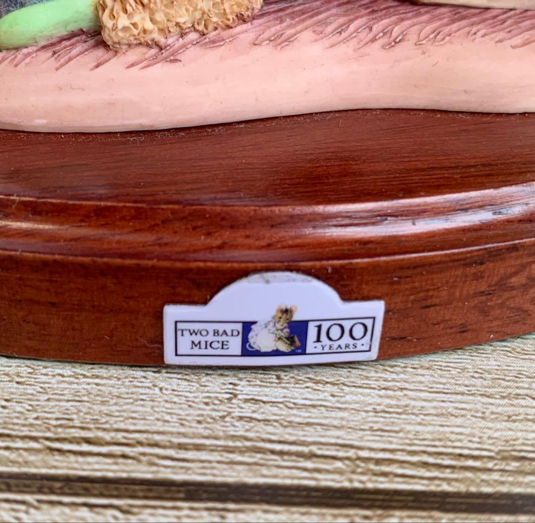 ハンカマンカと赤ちゃん フィギュリン ピーターラビット100周年 置物