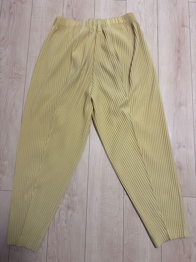HOMME PLISSE ISSEY MIYAKE プリーツテーパードパンツ