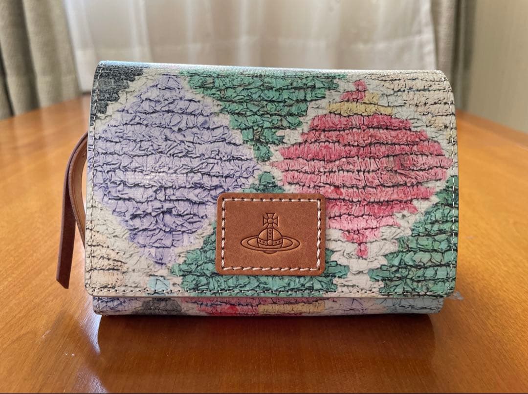 ☆ヴィヴィアン ウエストウッド/二つ折り財布　サマーハーレクイン☆