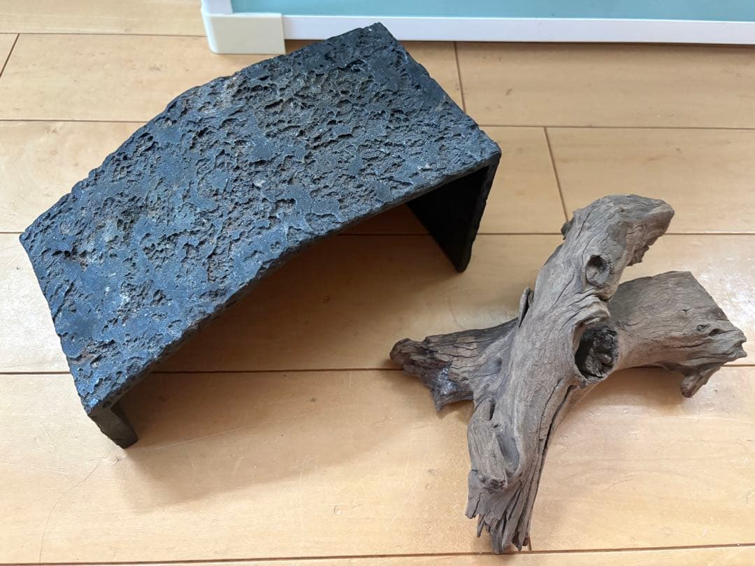 REPTI WILD 6045 爬虫類 ゲージ オマケ付き