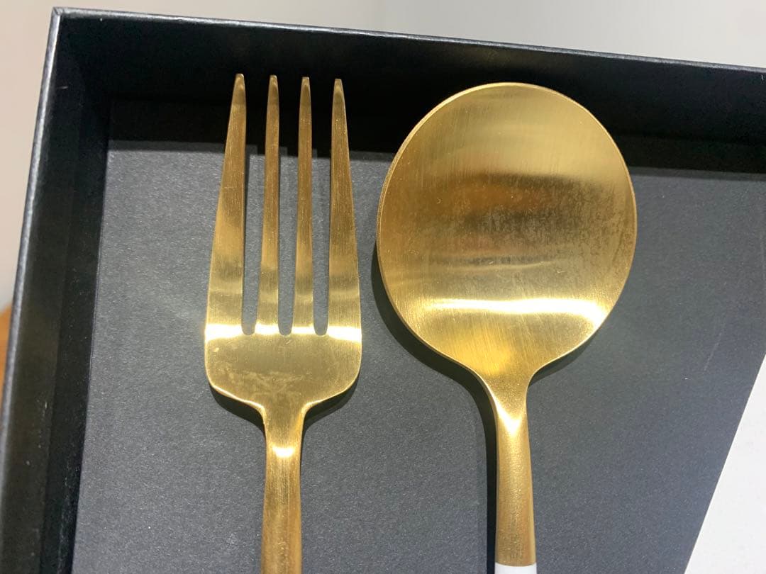 【新品/未使用/正規品】Cutipolクチポール ホワイトゴールド6本セット