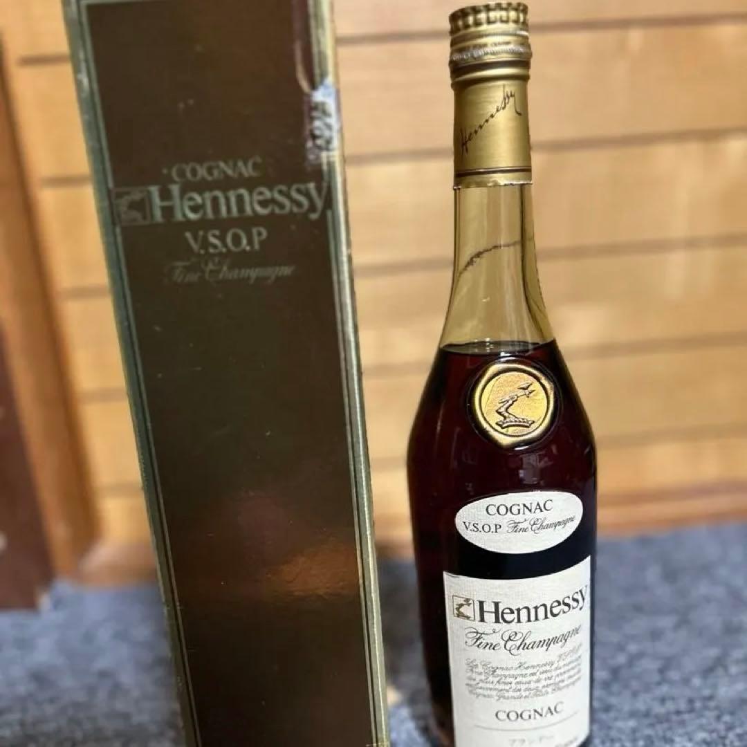 Hennessy V.S.O.P コニャック 箱入り