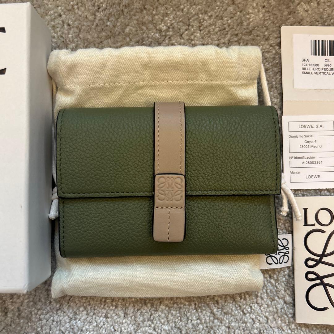 LOEWE ロエベ 財布 バーティカルウォレット