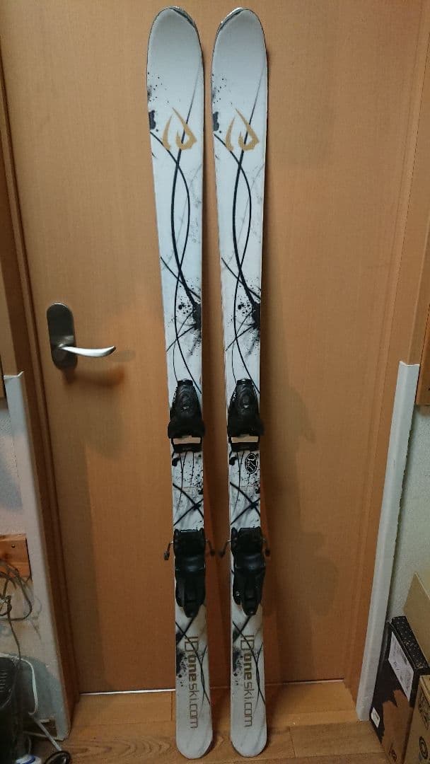 ID ONE MR-J 150㎝ 範囲約270〜295㎜モーグル アイディワン