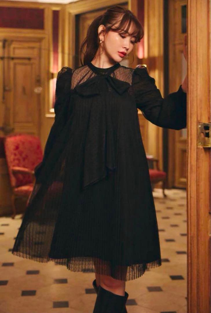 ワンピース herlipto French Pleated Lace Dress M