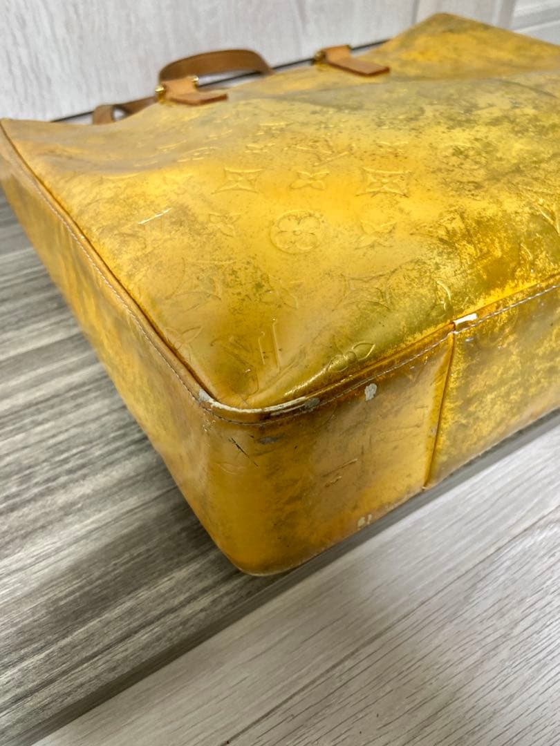 ルイヴィトン　トートバッグ　モノグラム　ヴェルニ　コロンバス　M91047