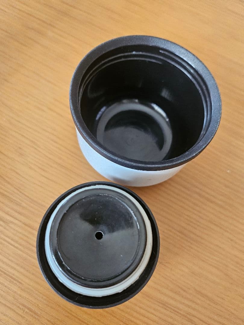 レア シャネル 正規 水筒 ホワイト