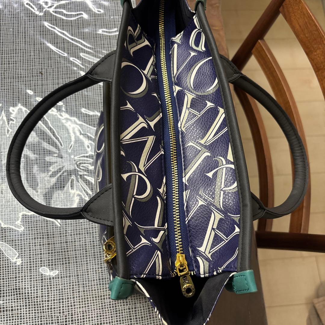 2024年モデルマークアンドロナカートバッグ