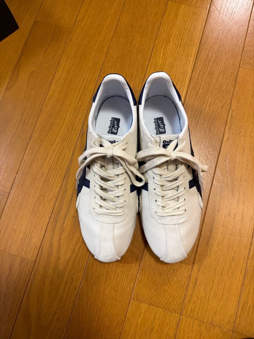 Onitsuka Tiger Mexico 66 ホワイト/ネイビー