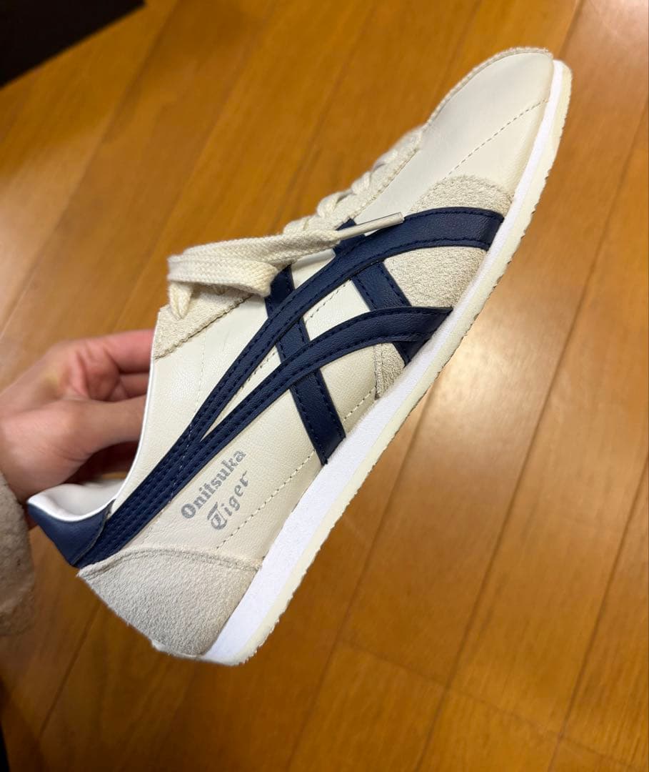 Onitsuka Tiger Mexico 66 ホワイト/ネイビー