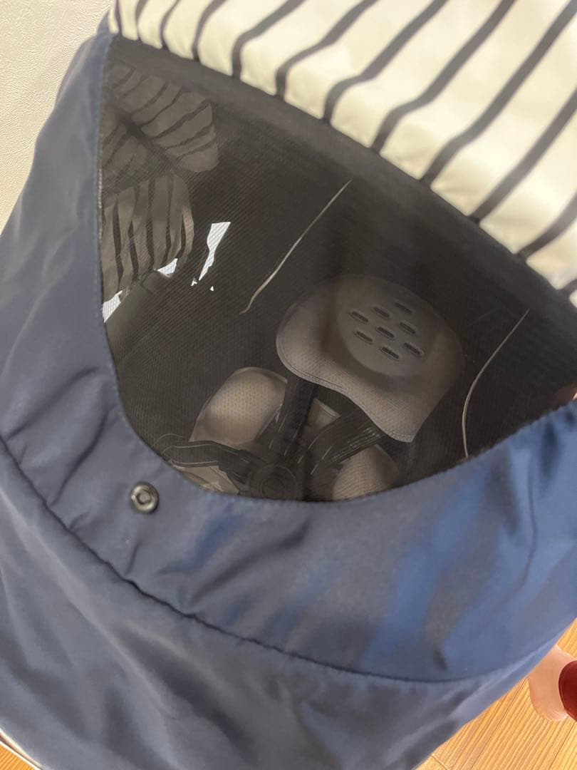 Combiメチャカルハンディオート4キャスplusエッグショックHFネイビー