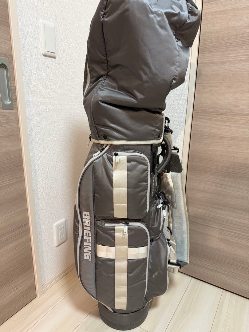 BRIEFING ゴルフバッグ・キャディバッグ グレー