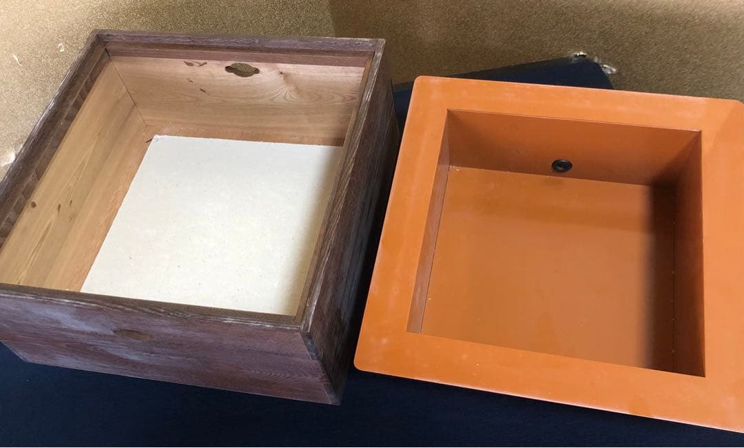 《R》茶道具 桑置炉 コード穴付 元箱　260209け1