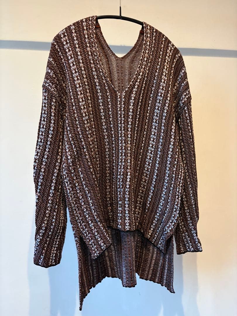 即購入歓迎　mameマメクロゴウチ　ブラウン系ストライプ Vニット