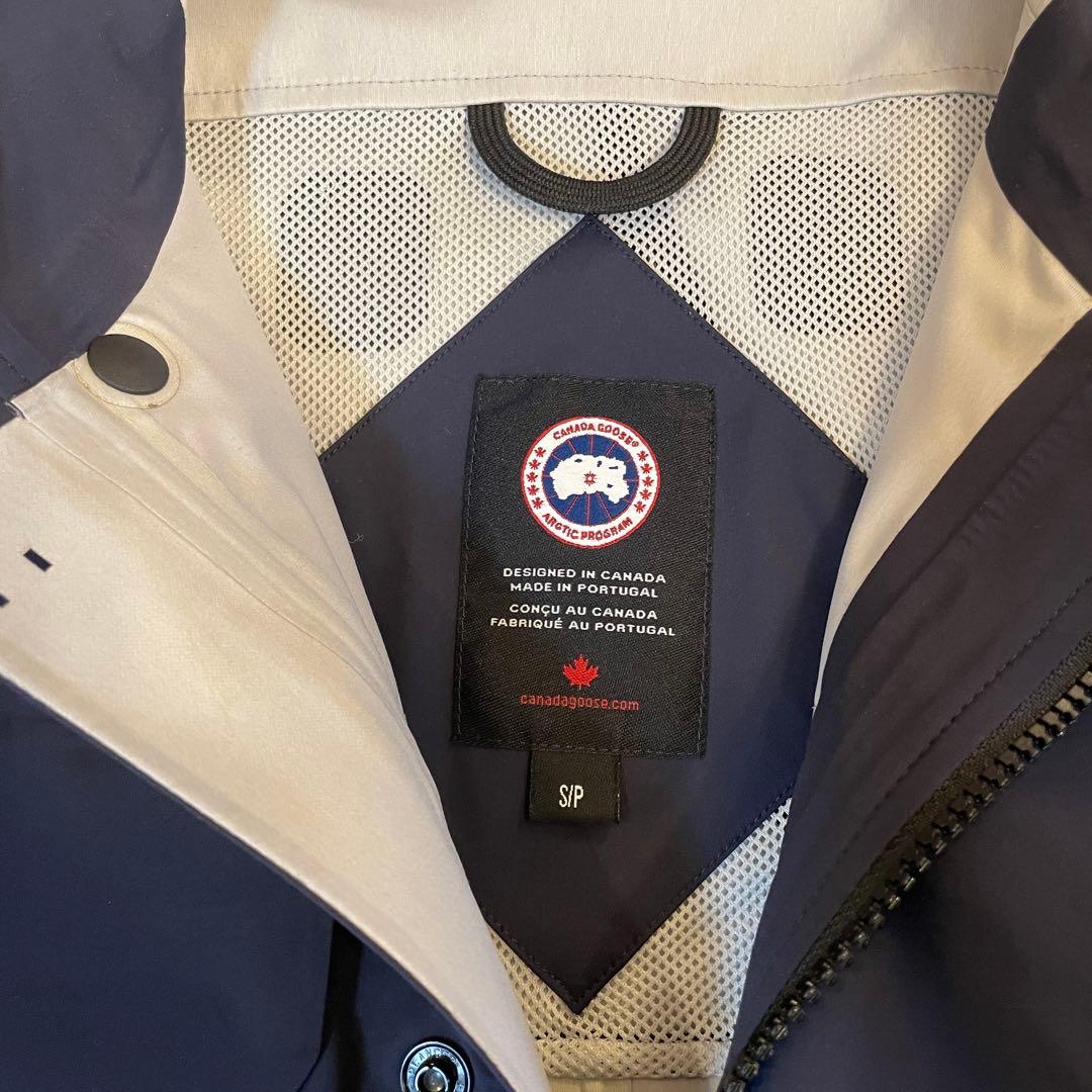 専用【限定セール中★♡JUN♡様　カナダグース　 ネイビー レインコート