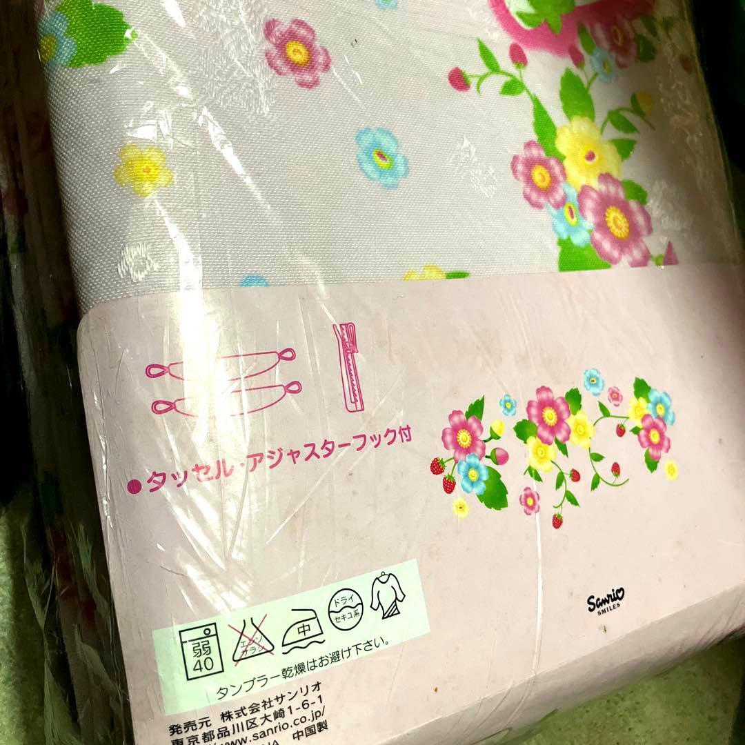 サンリオ ハロー キティ カーテン いちご 新品 希少 レア Sanrio