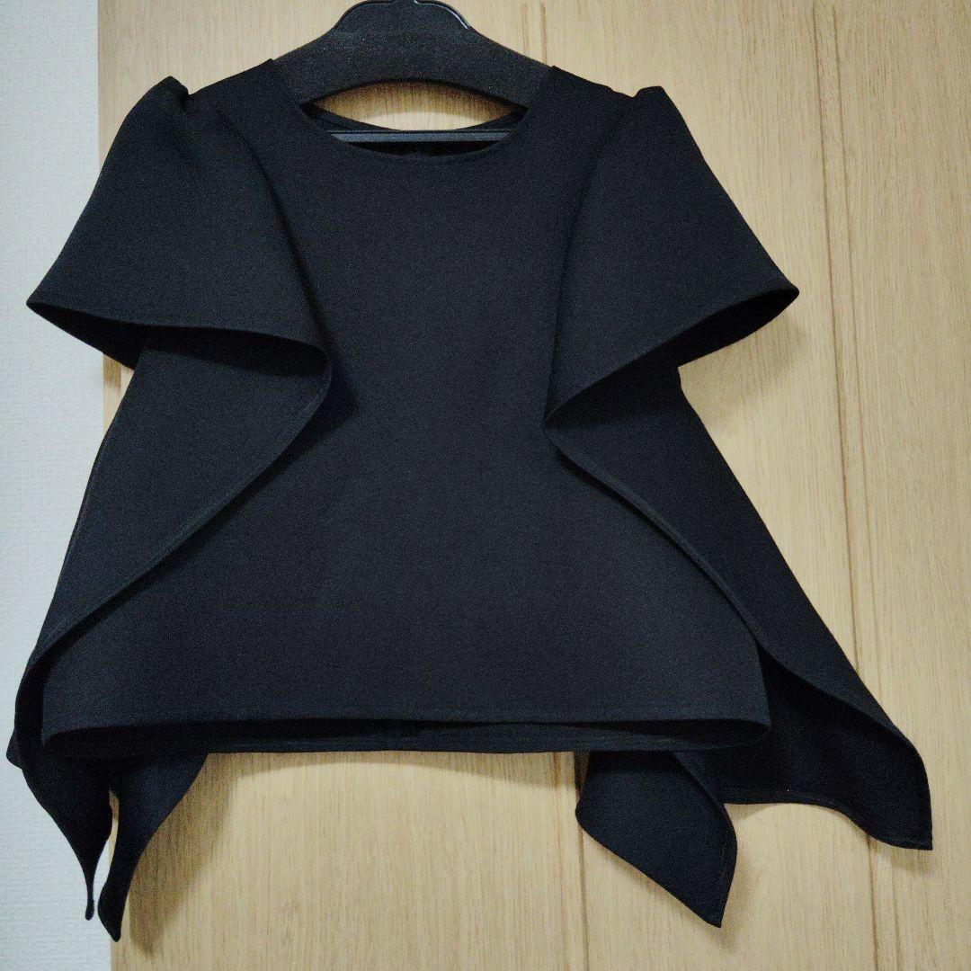 メゾンドドルチェmaison de Dolce. リリートップス　ブラック