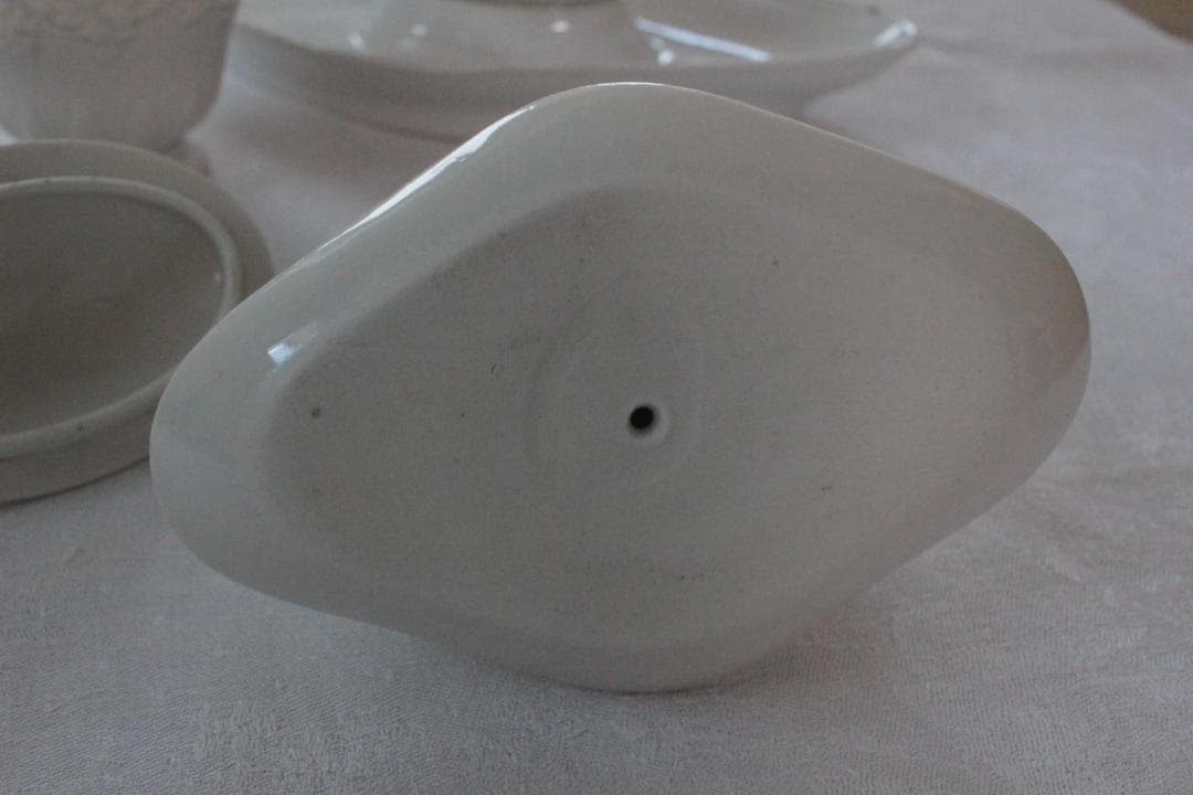 白磁器・蓋付きマスタードポット/フランスアンティーク