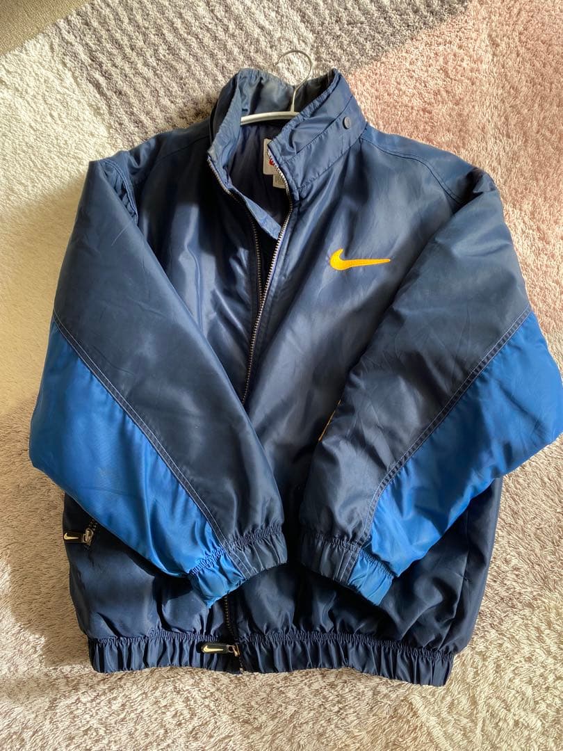 古着 90s ナイキ NIKE ジャケット 刺繍ロゴ