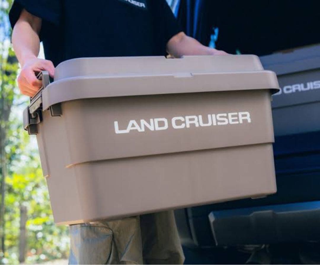 ランクル　トランクカーゴ