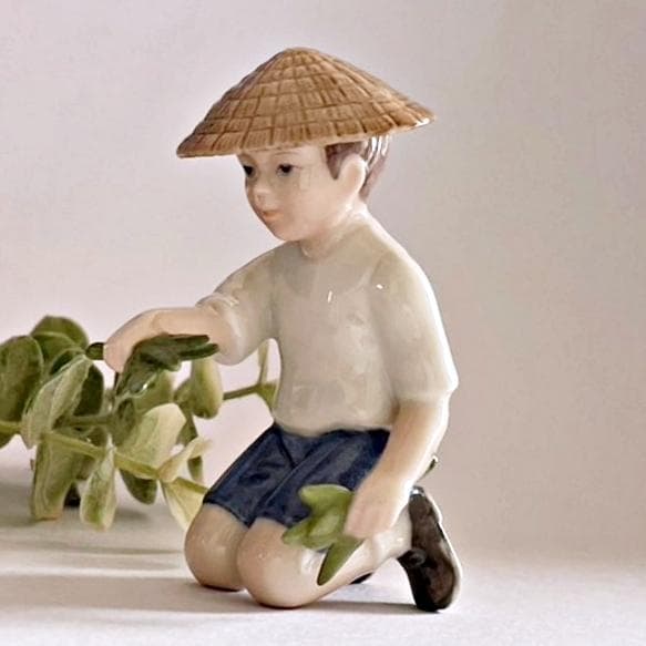 2002 ミレニアム フィギュリン フレデリック 笹の葉 ロイヤルコペンハーゲン